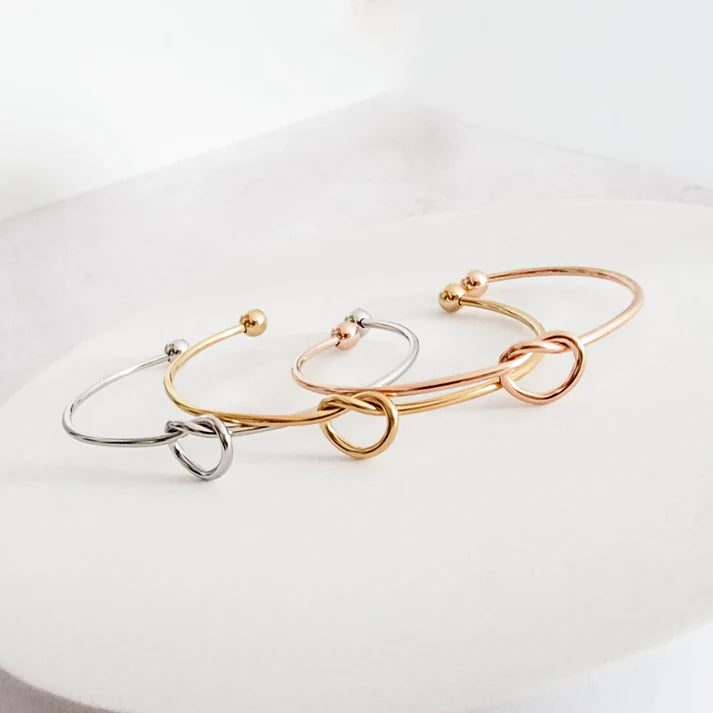 Knot Bangle w/ Charm