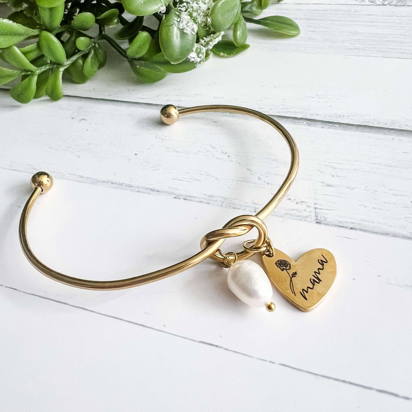 Knot Bangle w/ Charm